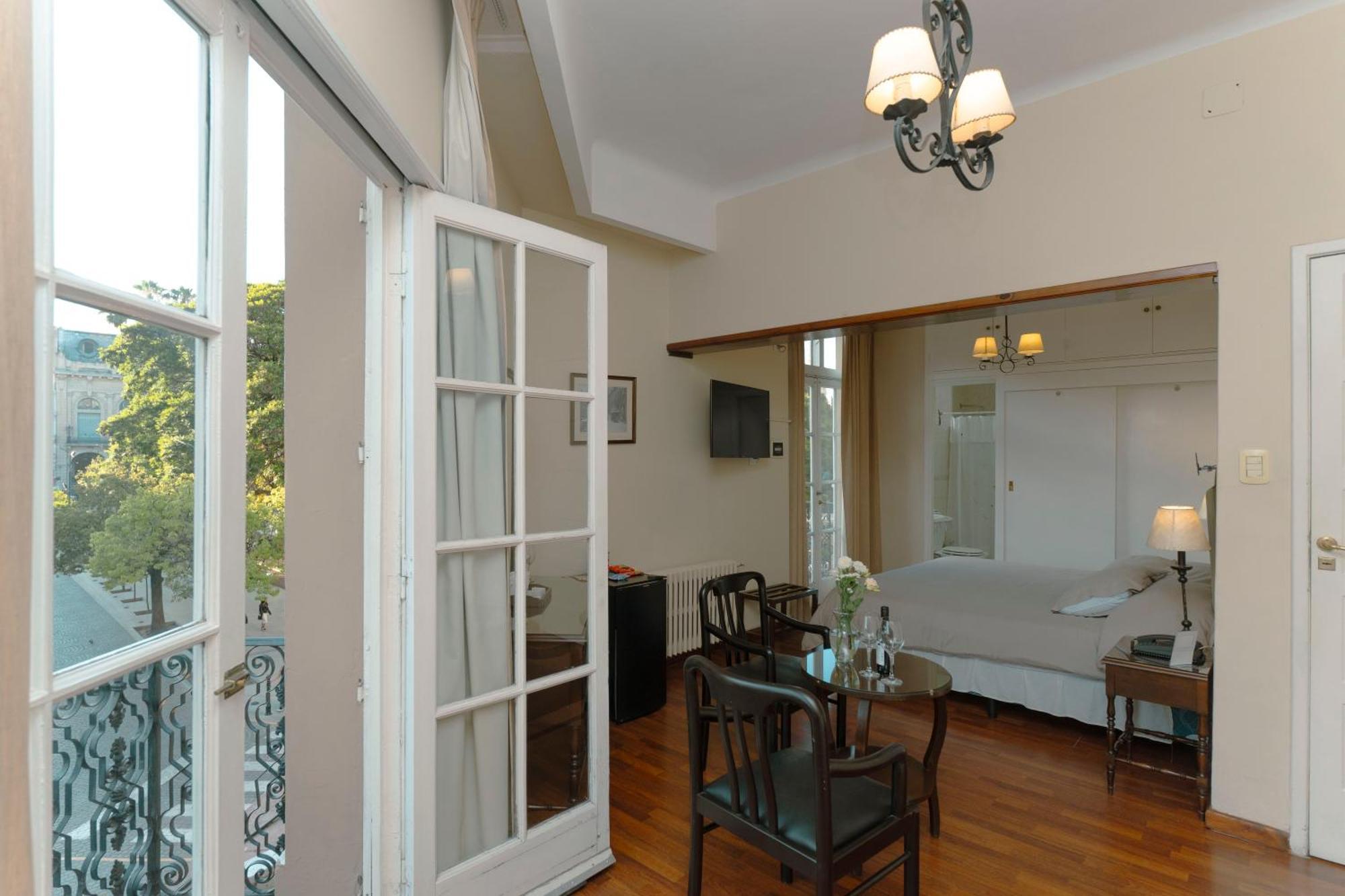 Hotel Colonial Salta Kültér fotó